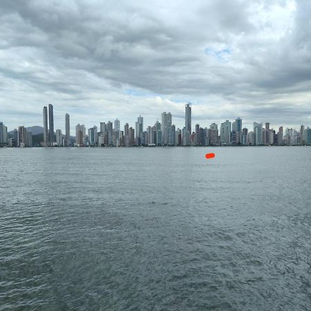 Balneario Camboriu 4 Quartos Avenida Atlantica Экстерьер фото